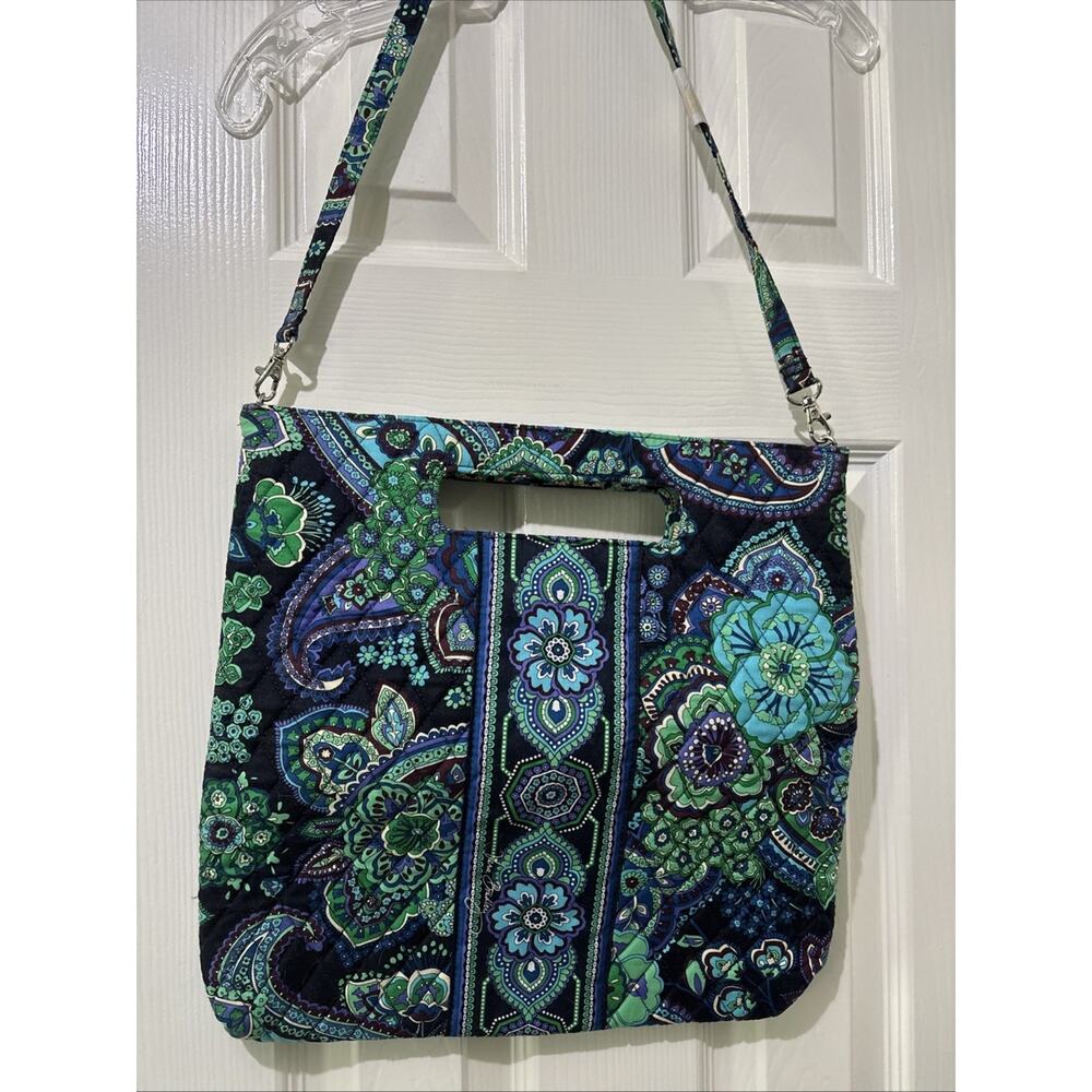 Vera Bradley 2009 Retired Blue Rhapsody Holiday Tote Paisley Floral Black Blue